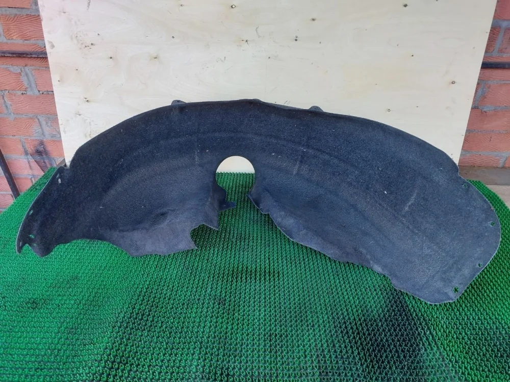 Подкрылок задний Audi A8 D3 (2002—2005)