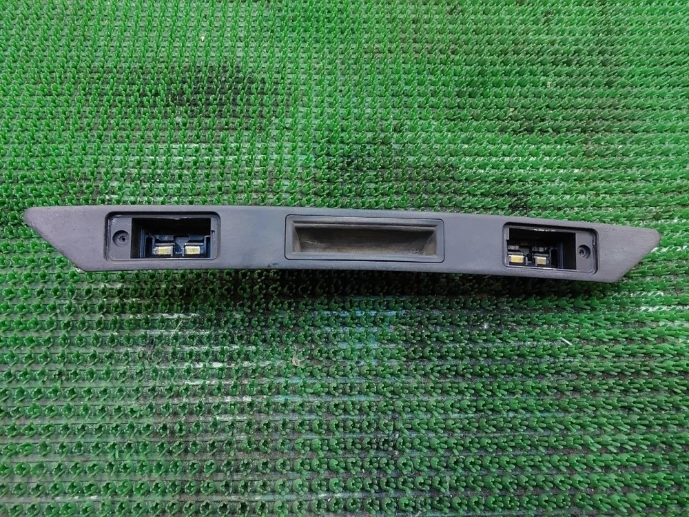 Планка Audi A3 8P рестайлинг 2 (2008—2013)