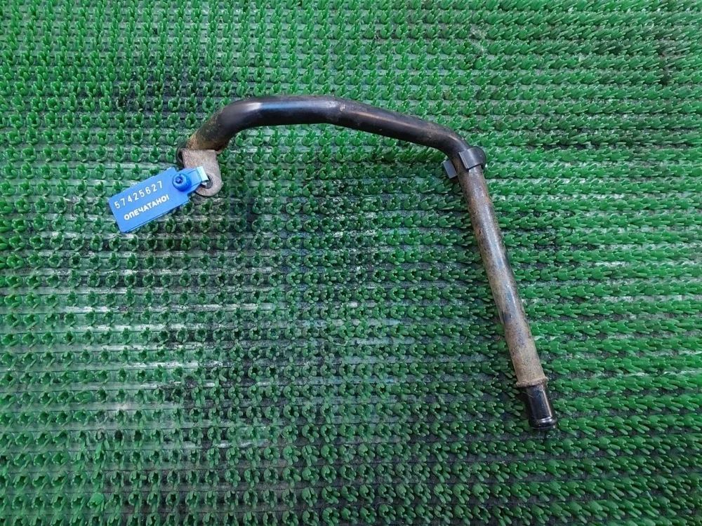 Трубка системы охлаждения Audi Q7 4L (2005—2009)