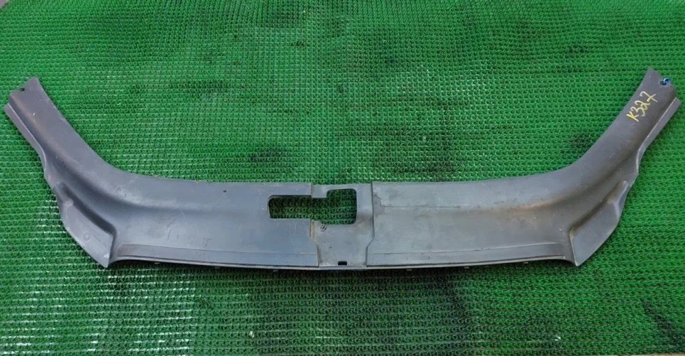 Кожух замка капота Audi Q7 4L (2005—2009)