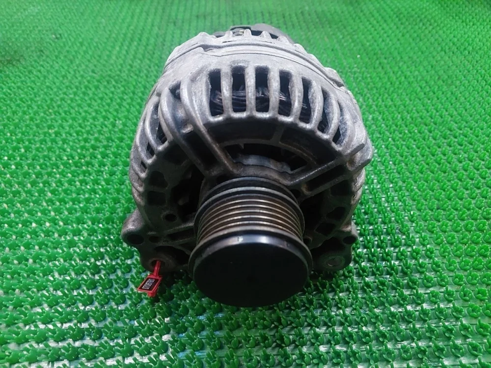 Генератор Audi A4 B8 (2007—2012)