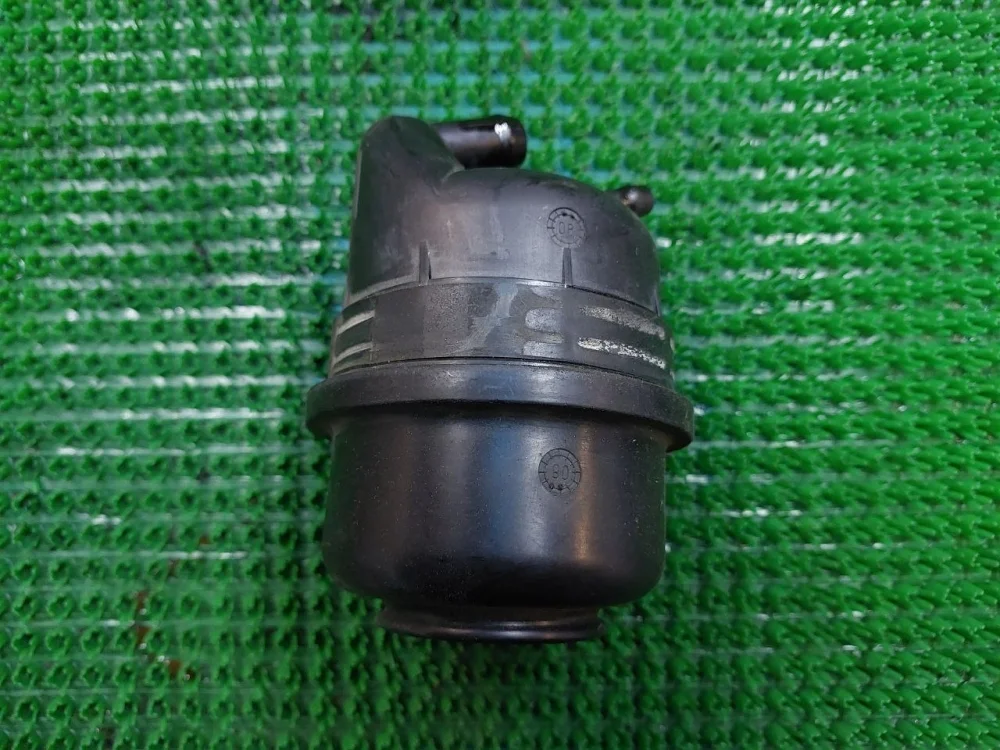 Бачок ГУР Audi A6 C6 (2004—2008)