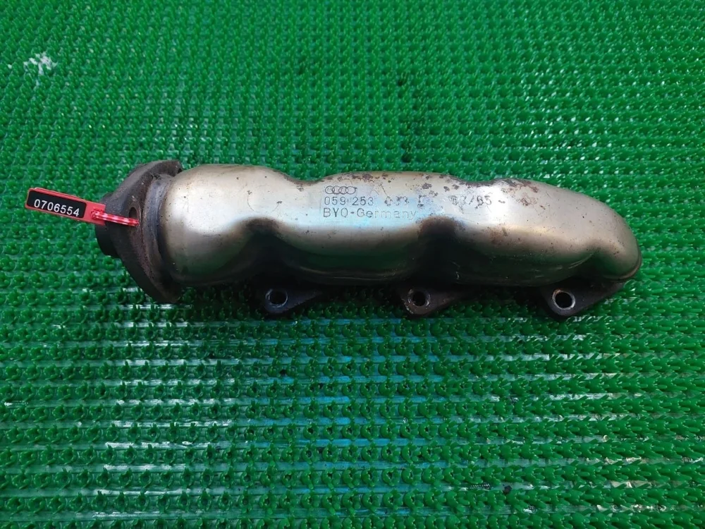 Коллектор выпускной Audi A6 C6 (2004—2008)