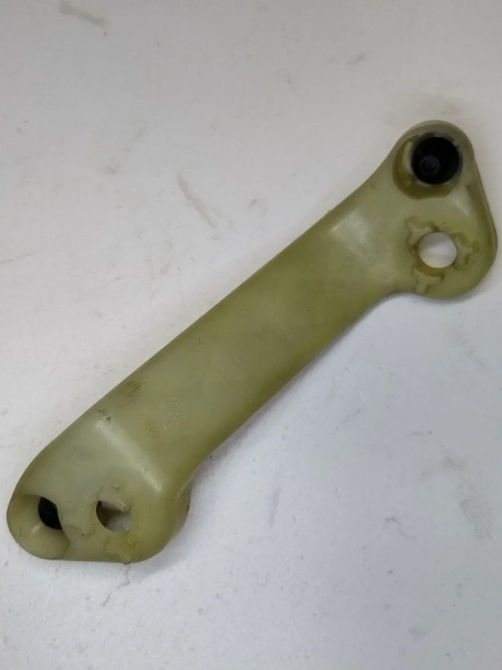 Кронштейн Audi A6 C6 (2004—2008)