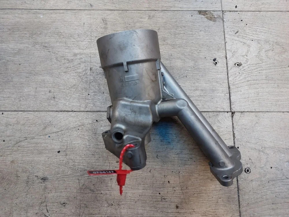 Корпус масляного фильтра Audi A8 D4 (2010—2014)