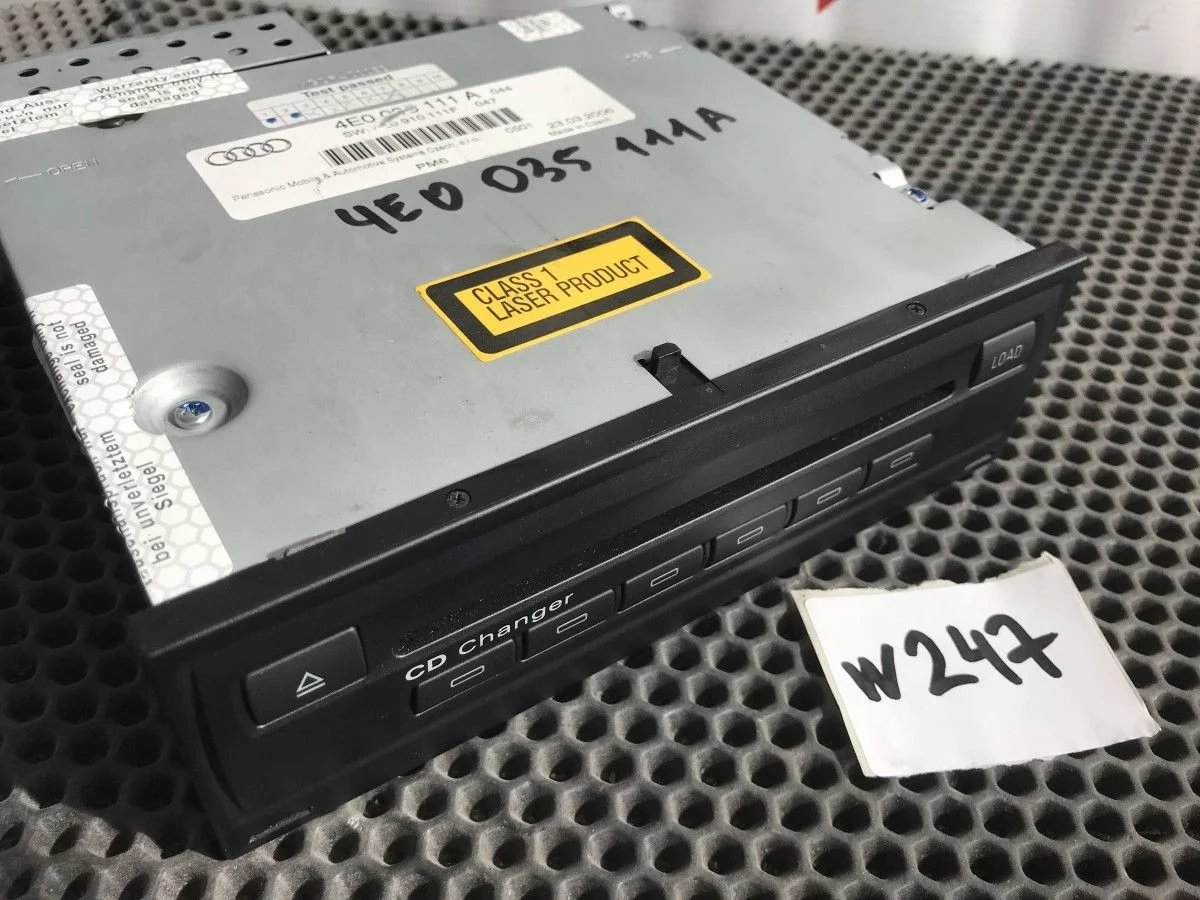 Проигрыватель CD/DVD Audi A8 D3 рестайлинг (2005—2007)