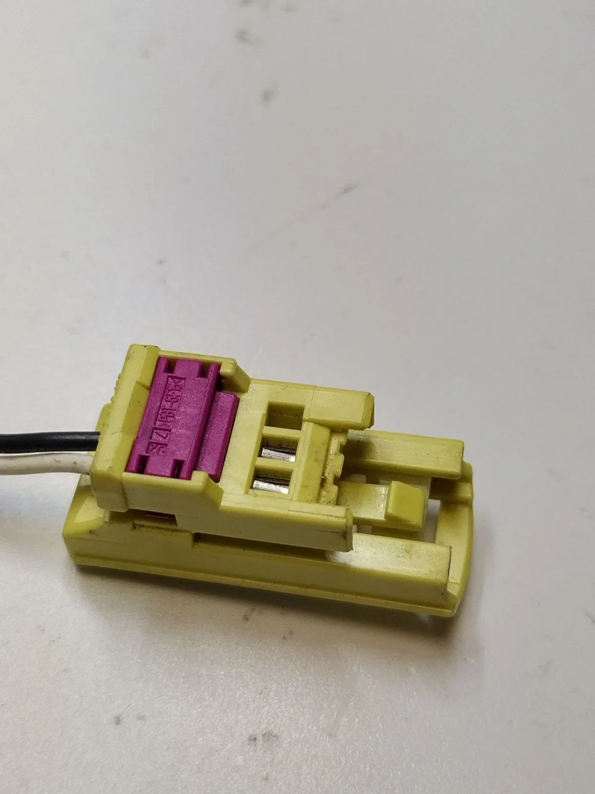 Разъем Audi S6 C6 (2006—2008)