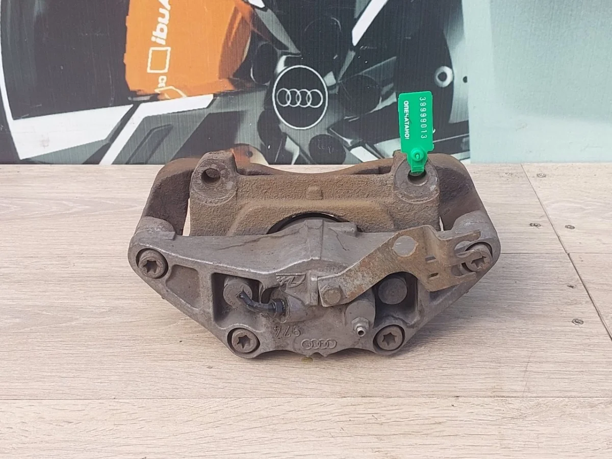 Суппорт тормозной передний правый Audi A6 C6 (2004—2008)