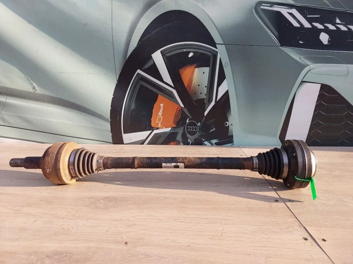 Вал привода Audi Q7 4L (2005—2009)