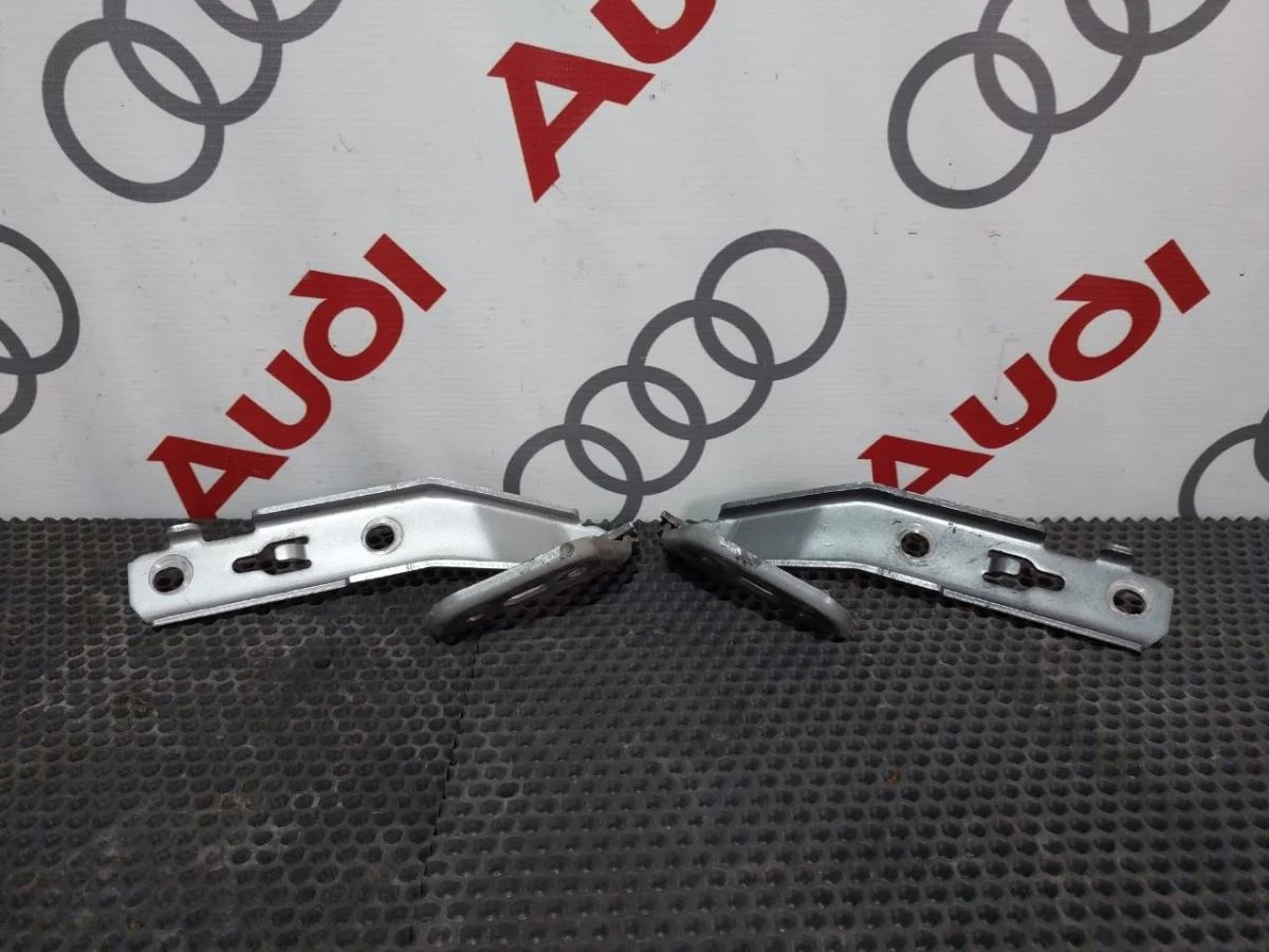 Петля капота Audi A6 C6 (2004—2008)