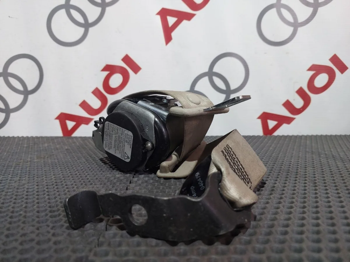 Ремень безопасности Audi A8 D3 (2002—2005)