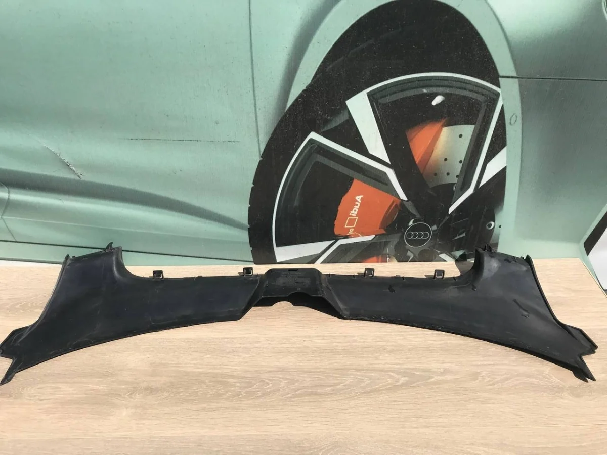 Накладка бампера Audi A6 C6 (2004—2008)