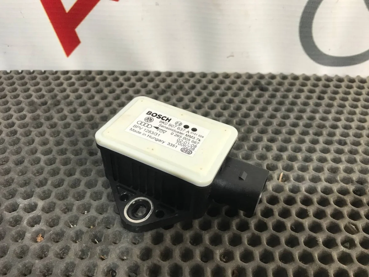 Датчик ускорения Audi A5 I (2007—2011)