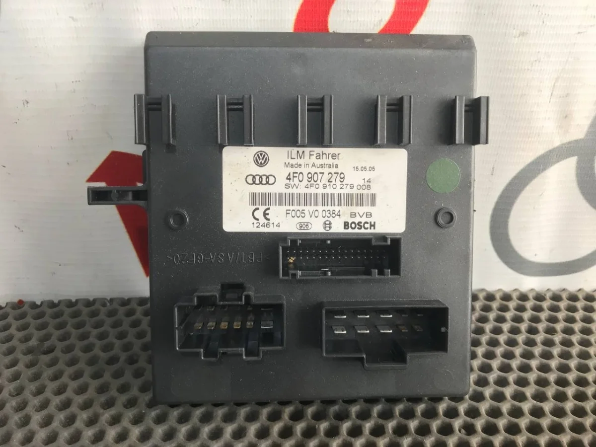 Блок электронный Audi A6 C6 (2004—2008)