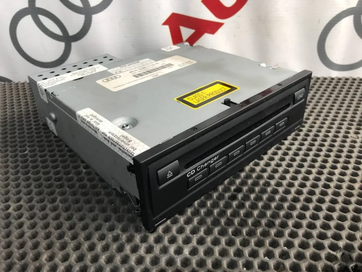 CD Changer Audi A8 D3 (2002—2005)