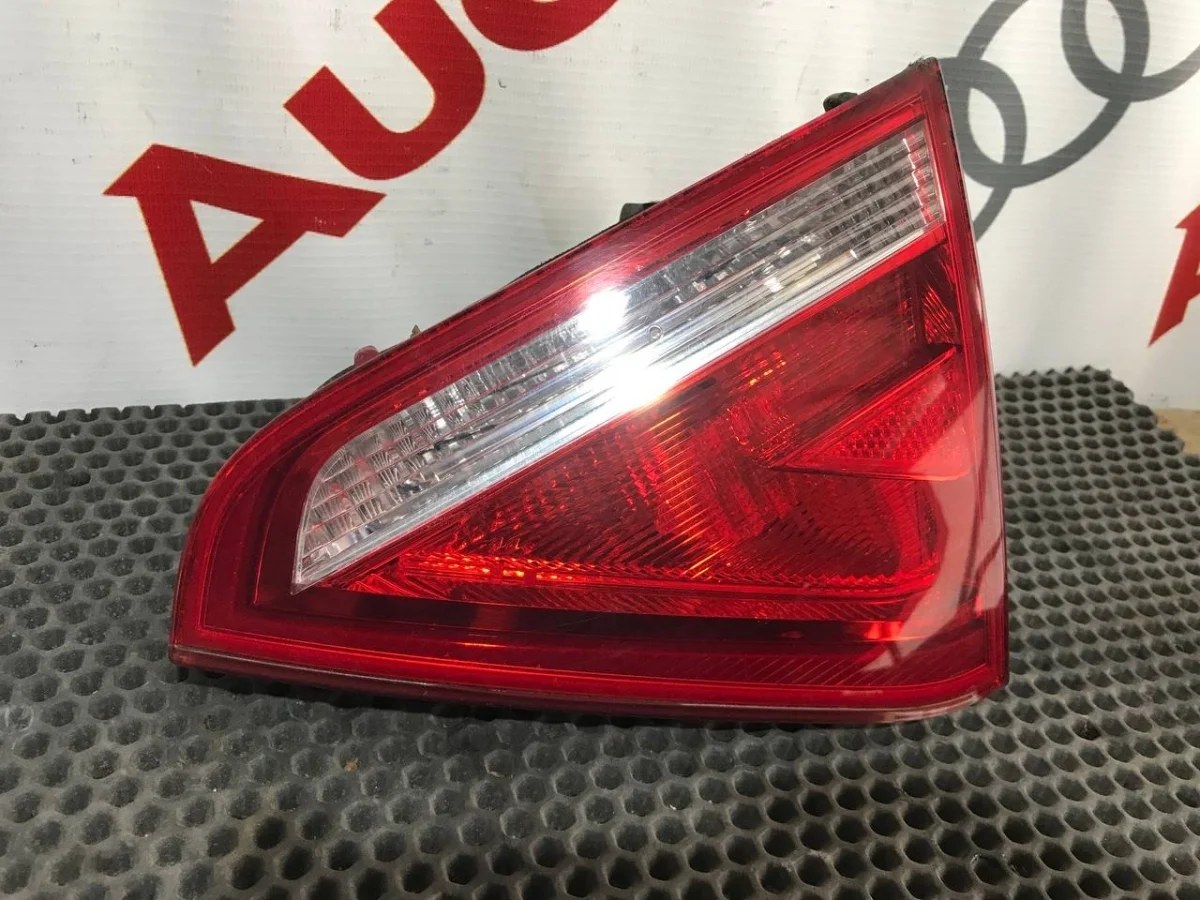 Фонарь задний внутренний правый Audi S5 I (2007—2011)
