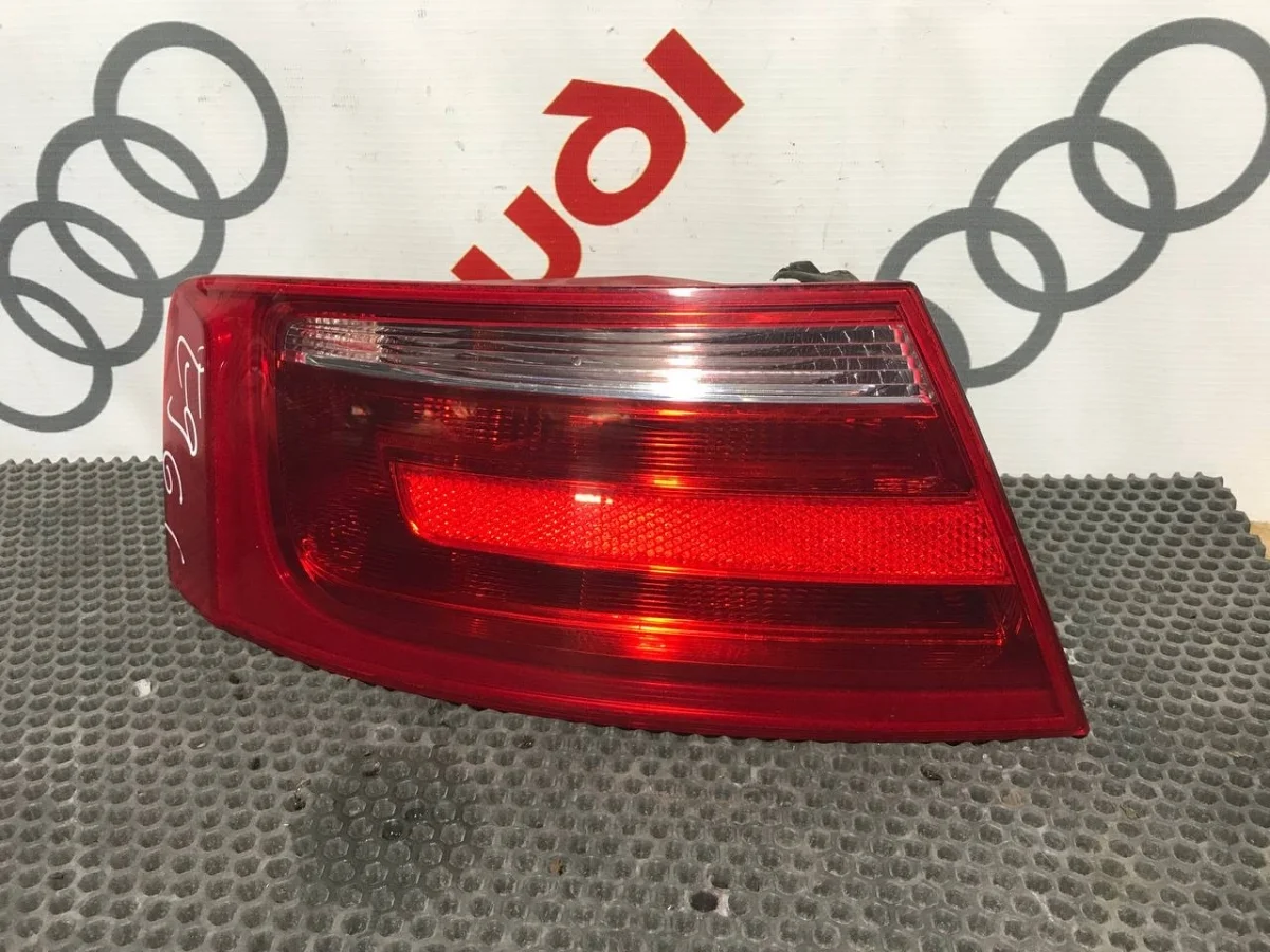 Фонарь задний левый Audi S5 I (2007—2011)