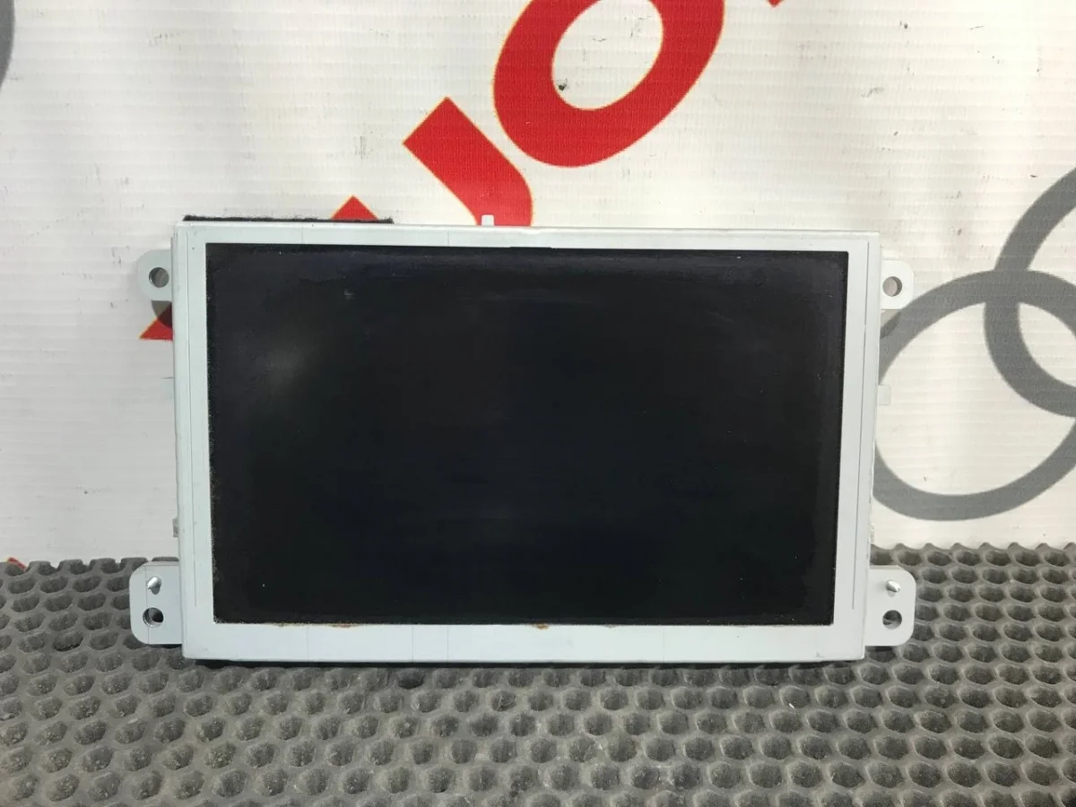 Дисплей информационный Audi A6 C6 (2004—2008)