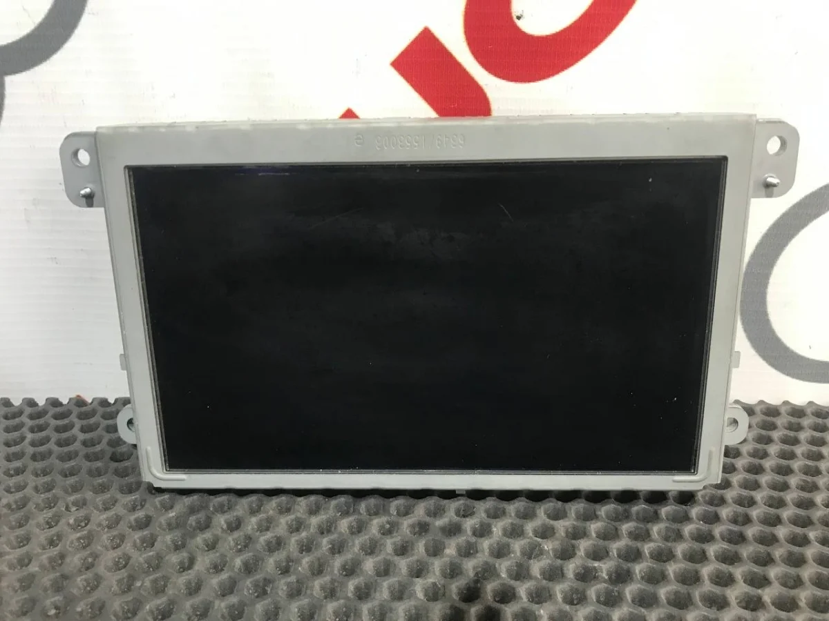 Дисплей информационный Audi A6 C6 (2004—2008)