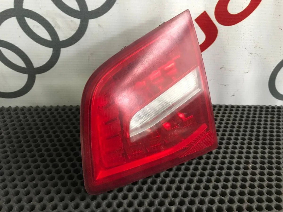 Фонарь задний внутренний правый Audi A6 C6 рестайлинг (2008—2011)