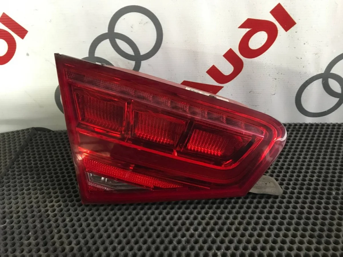 Фонарь задний внутренний левый Audi A8 D4 (2010—2014)