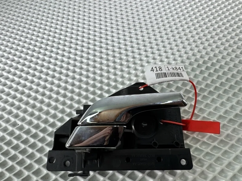 Ручка двери внутренняя задняя правая Jaguar XF