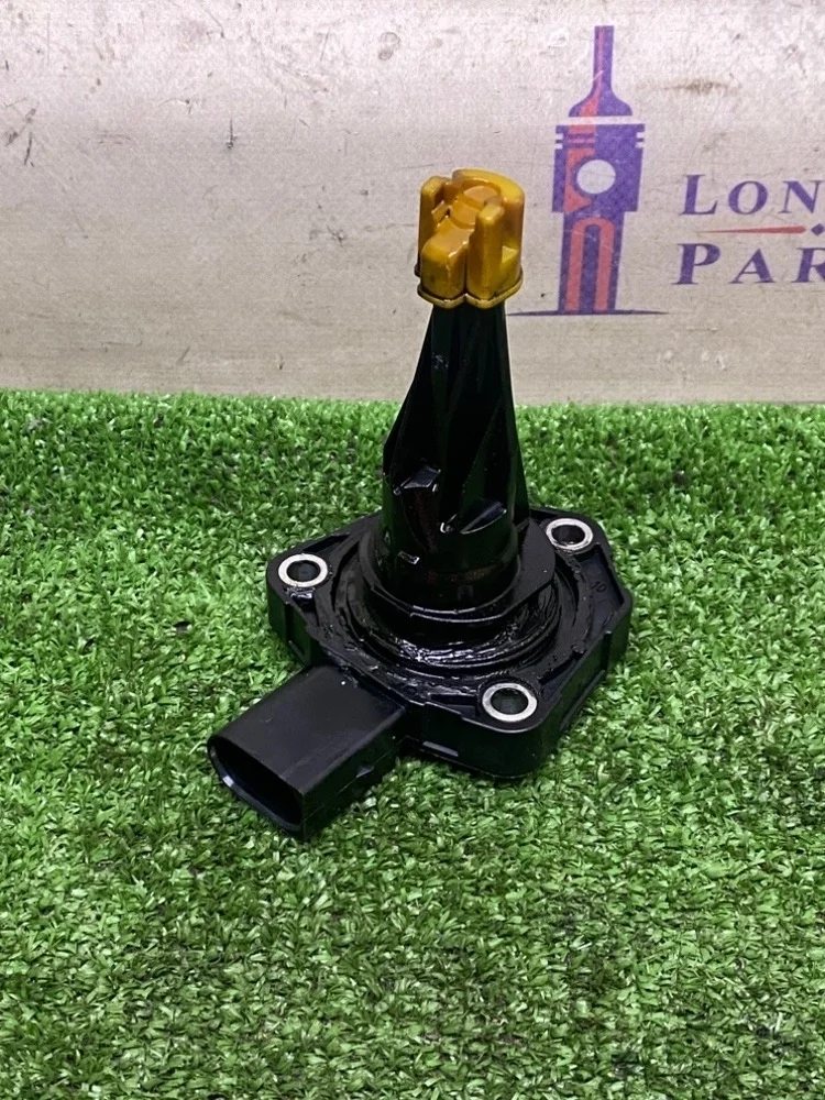 Датчик уровня масла BMW 520i F10