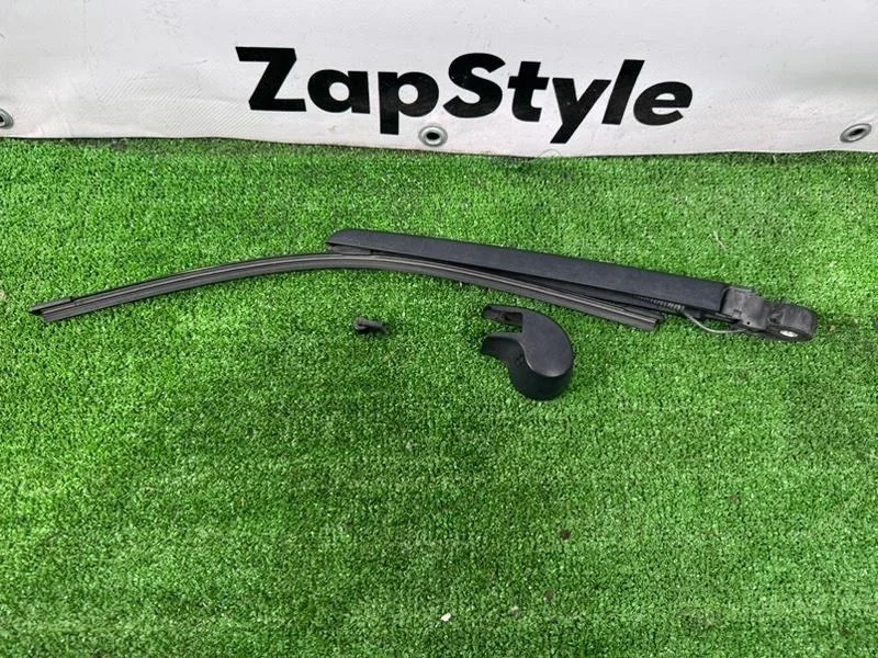 Поводок дворника задний audi rs q3 2016 8U