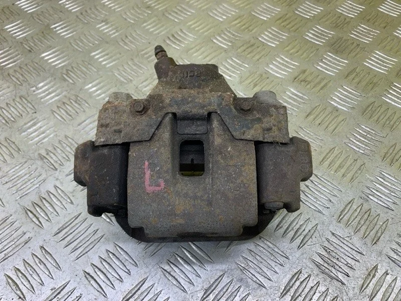 Суппорт задний левый Lexus LX 570 (2007-2022) 2008 4785060070 ВНЕДОРОЖНИК 5.7 I 3URFE