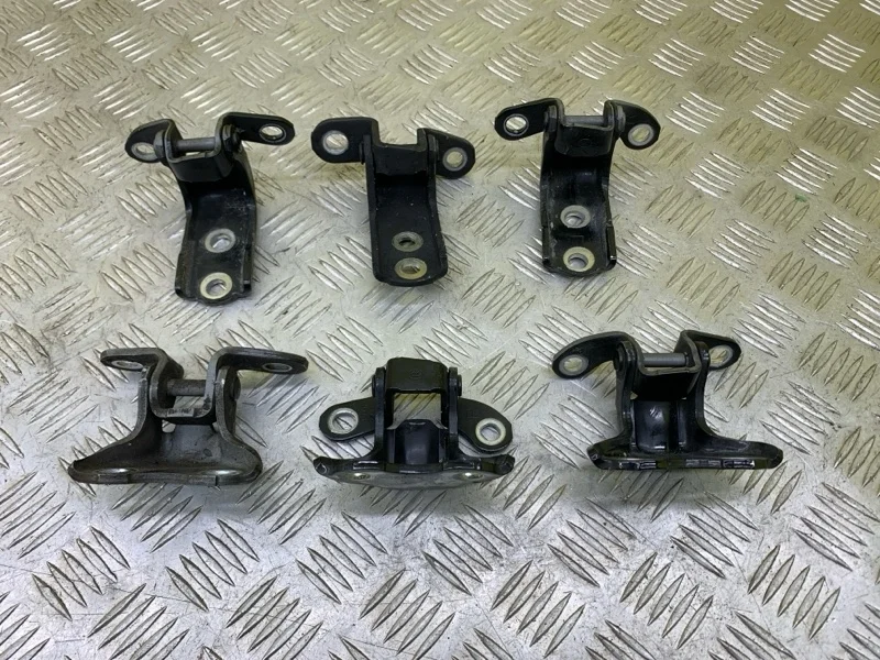 Петля двери к-кт Lexus LX 570 (2007-2022) 2008 6871012151 ВНЕДОРОЖНИК 5.7 I 3URFE