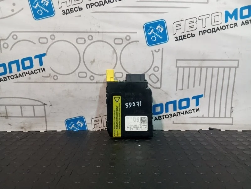 Блок управления рулевой рейкой Audi A3 1K0953549AH 8PA BVY