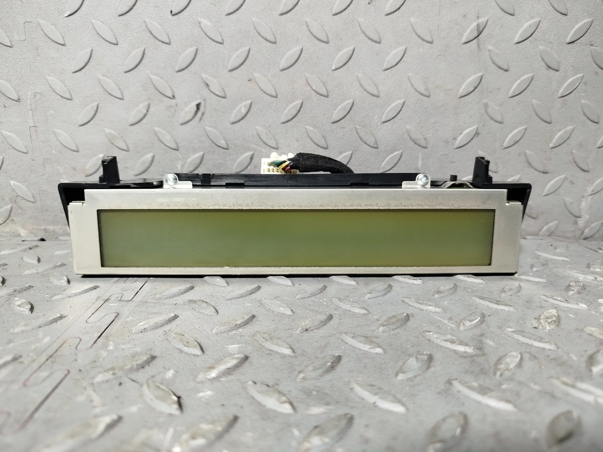 МОНИТОР/ДИСПЛЕЙ MAZDA BAP5611J0