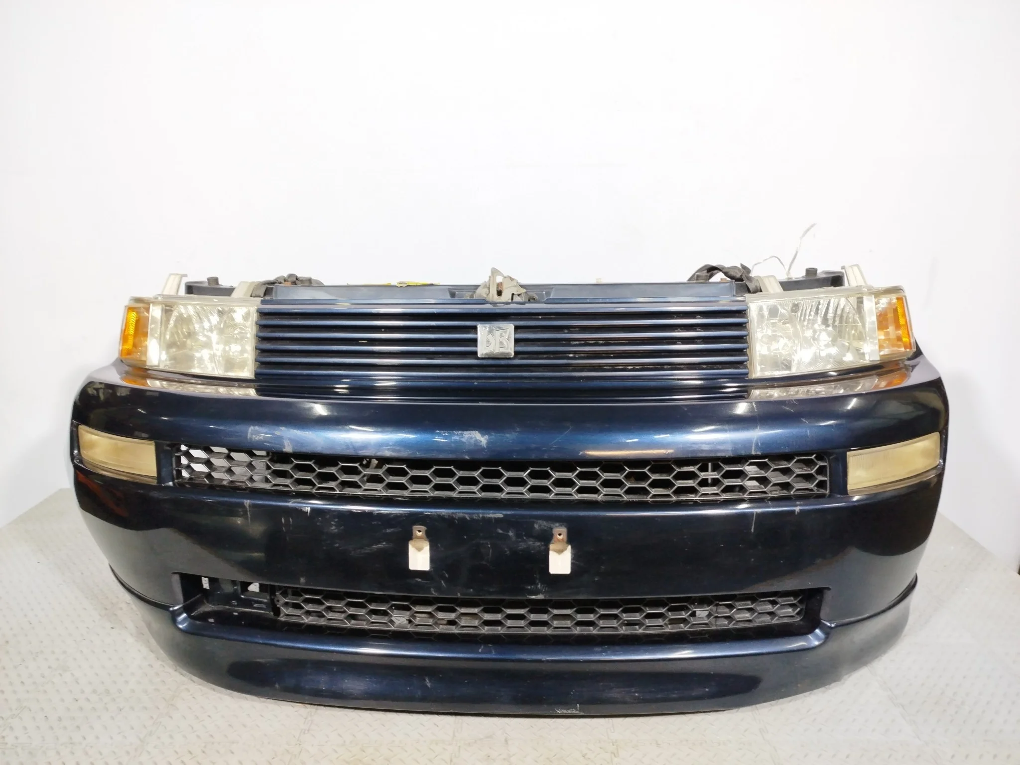 НОУСКАТ TOYOTA BB 5211952340A1 синий, 8P8 KB1270