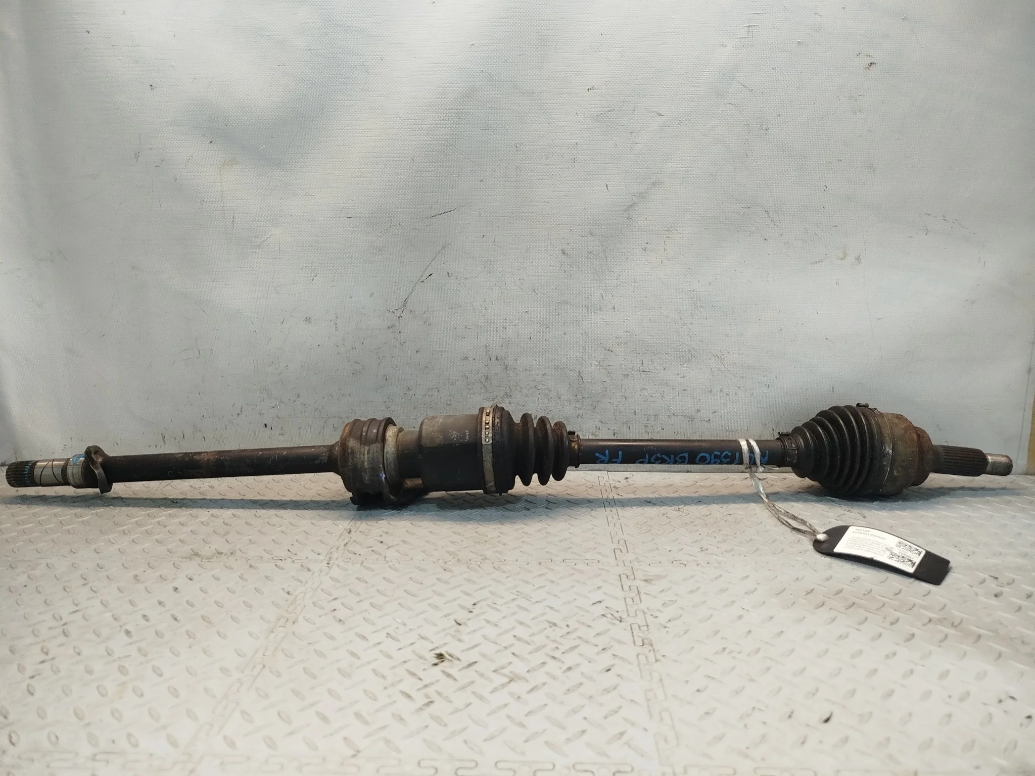 ПРИВОД MAZDA ПЕРЕД ПРАВО FG0225500D KB1390