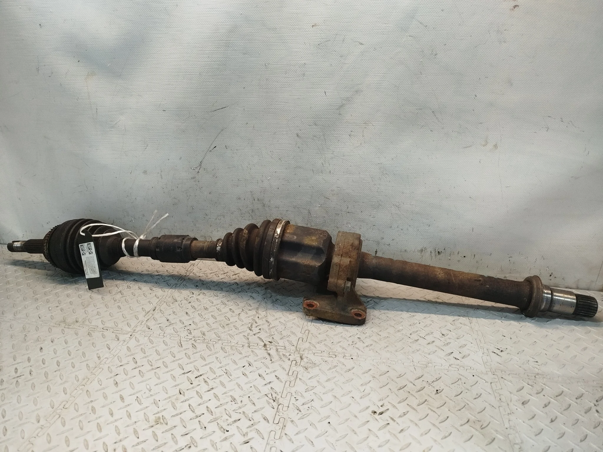 ПРИВОД TOYOTA SCION ПЕРЕДНИЙ ПРАВЫЙ 4341044040 KE745