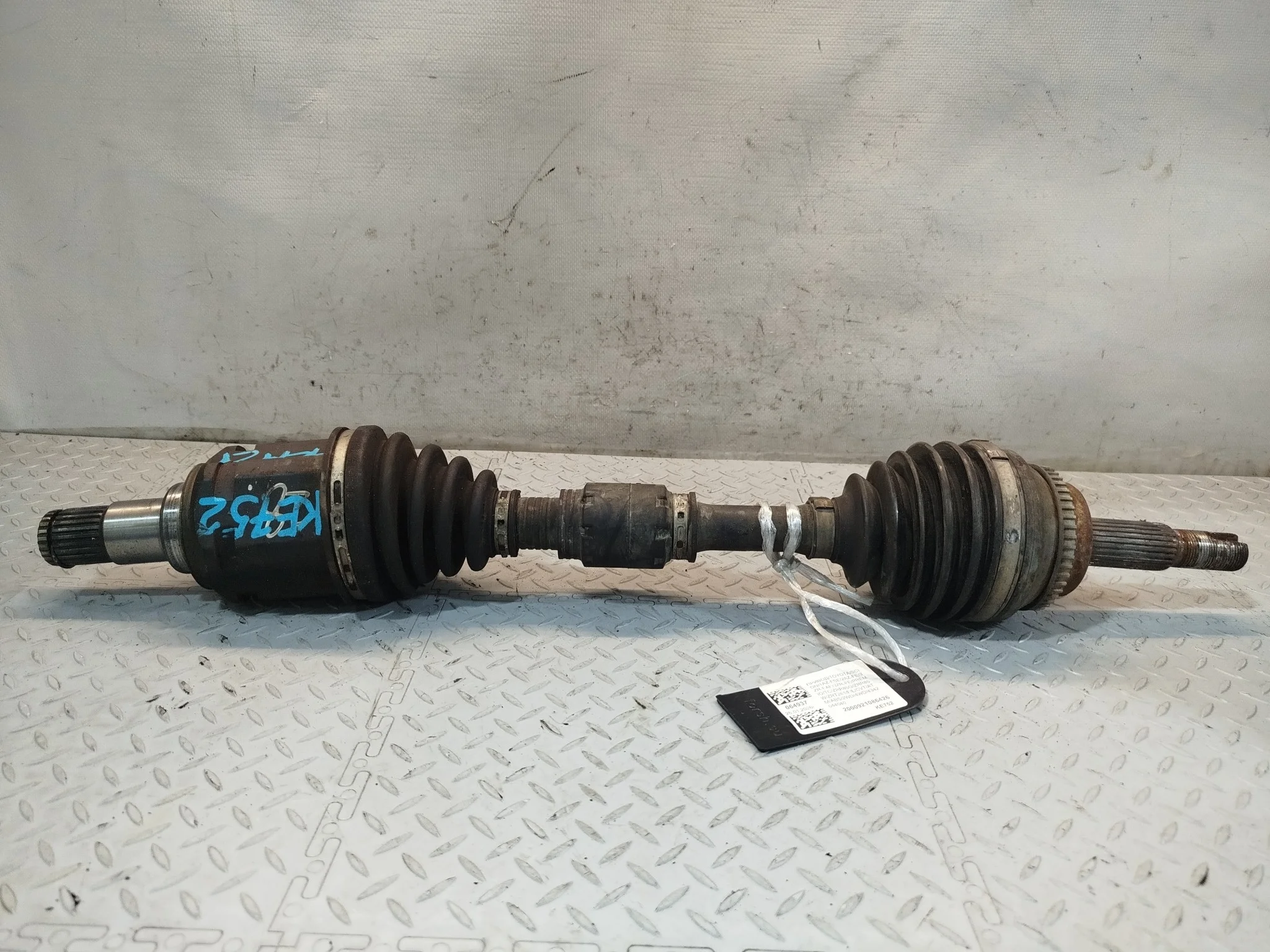 ПРИВОД TOYOTA SCION ПЕРЕД ЛЕВО 4342044040 KE752