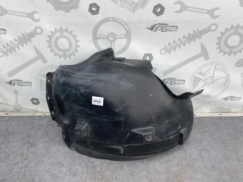 Подкрылок передний правый задняя часть Mercedes-benz 2009 W164