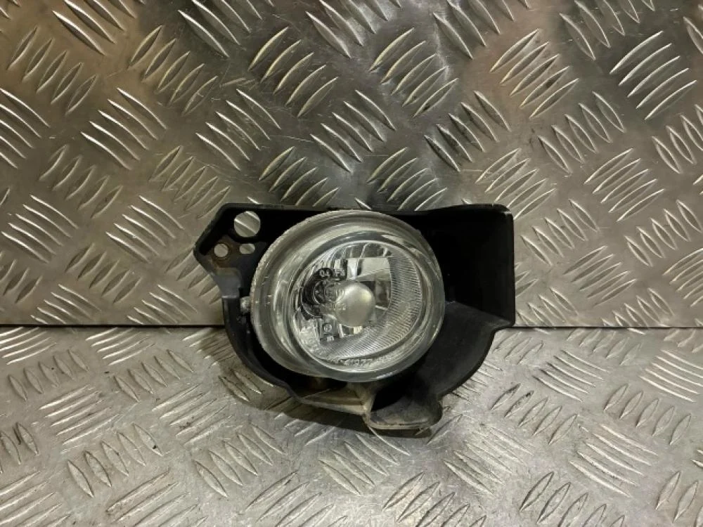 Фара противотуманная правая для Mazda 3 BM 2013-2019