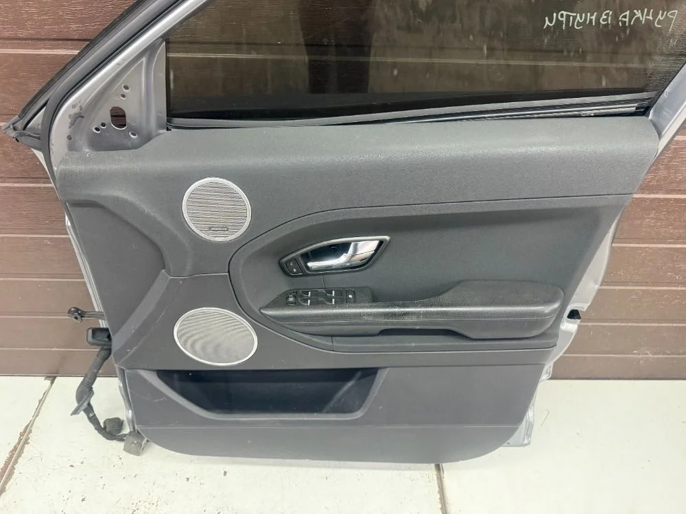 Обшивка (карта) двери передней правой Land Rover Range Rover Evoque I (2011—2015)