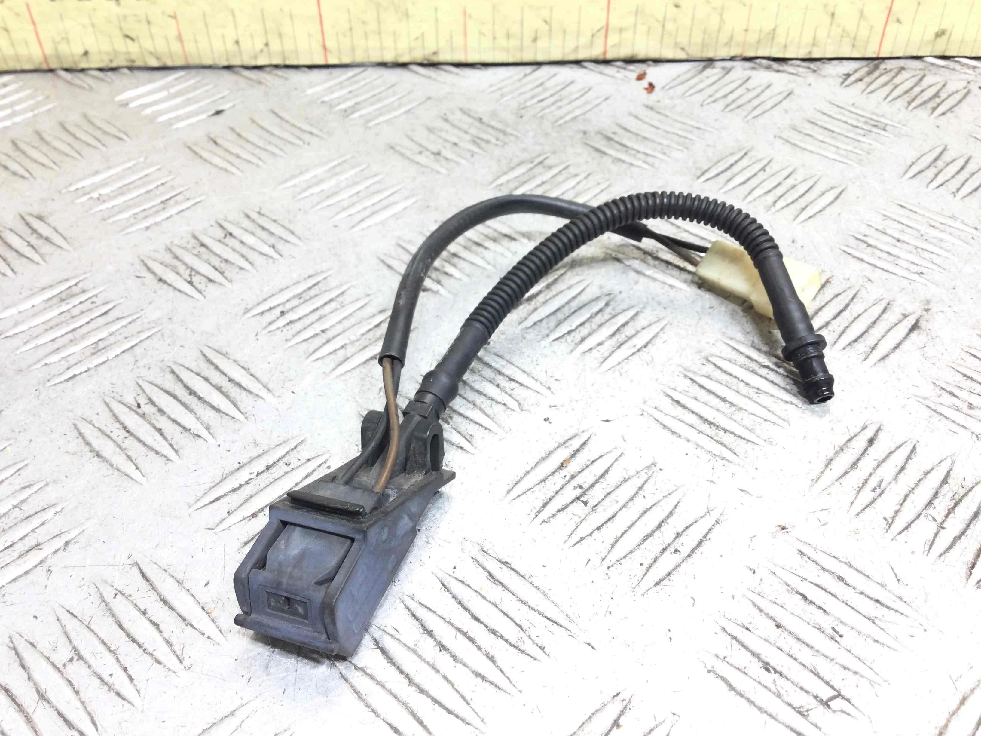 Форсунка омывателя Volkswagen Touareg 1 поколение 2002-2007 дизель 3.0 TDI Автомат Внедорожник