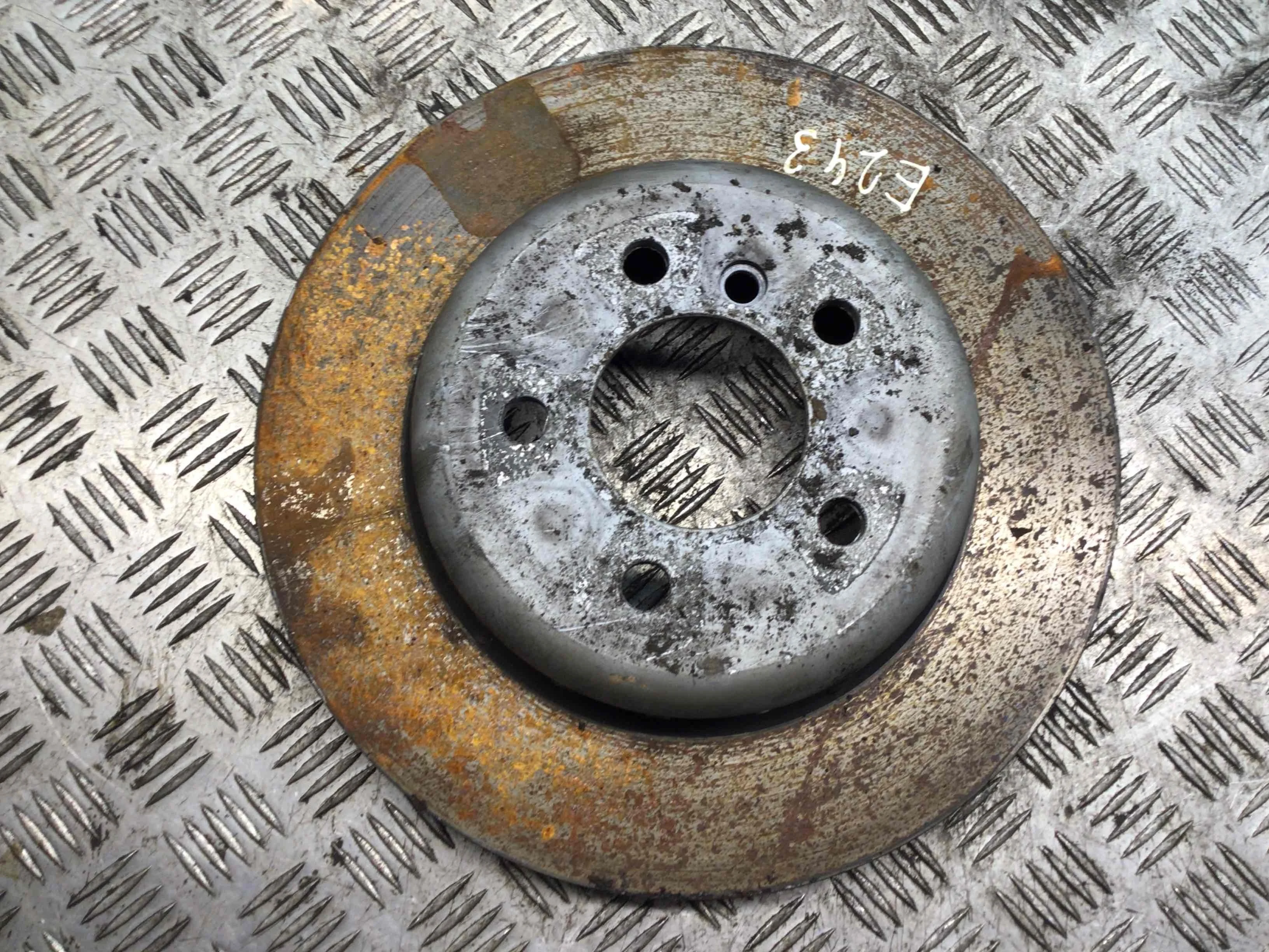 Диск тормозной задний BMW 5-Series 5-Series F10 2009 - 2016 дизель 2.0 TD Механика Седан