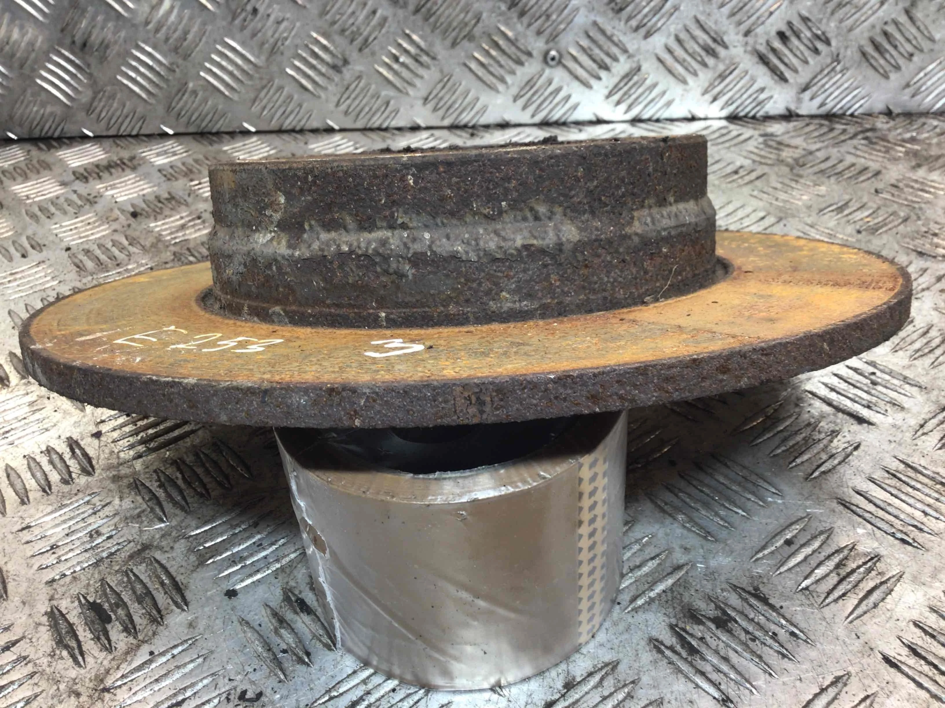 Диск тормозной задний Mercedes CLC CL203 [рестайлинг] (2008-2011) бензин 3.5 i Автомат Купе