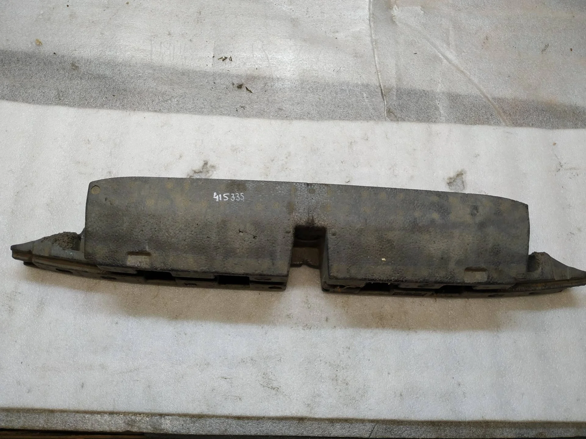 абсорбер бампера Volkswagen Touareg 2 7P6 2013