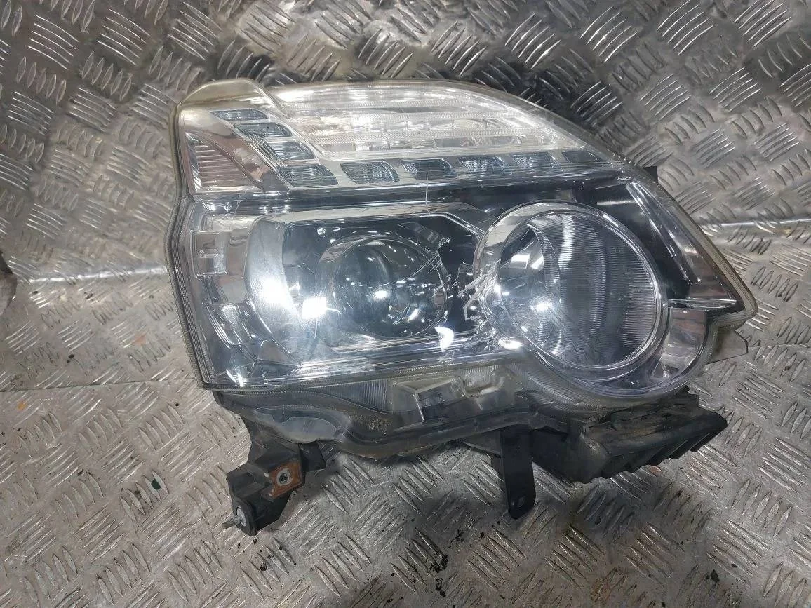 фара правая Nissan X-Trail T31 T31