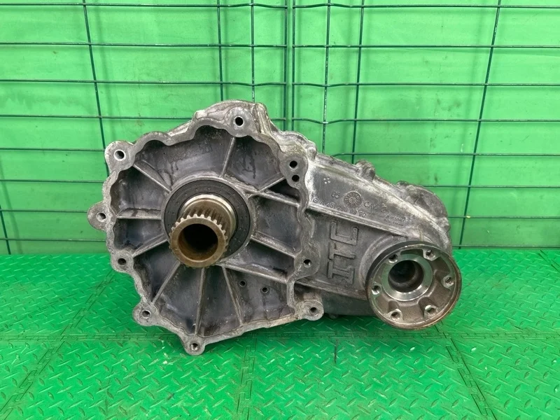 Раздатка Mercedes-Benz W251