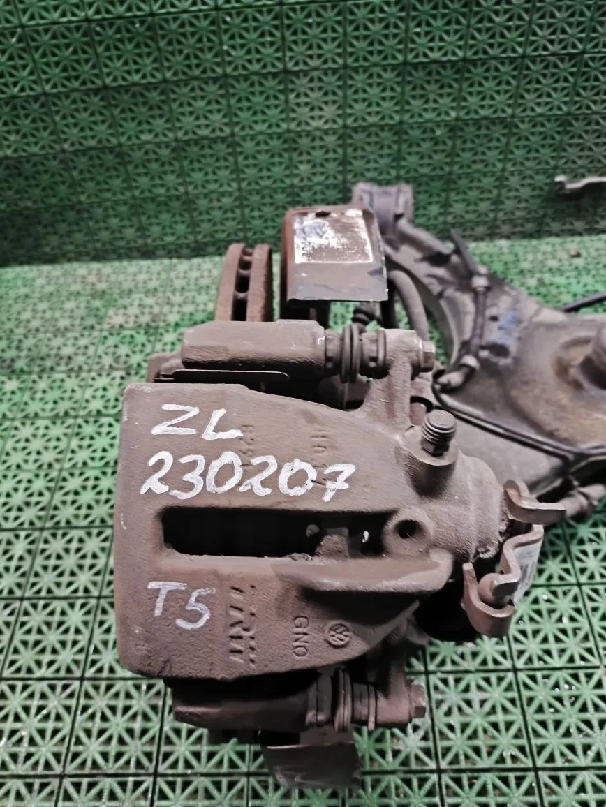 Суппорт тормозной VOLKSWAGEN TRANSPORTER T5 2003- задний левый б/у TRANSPORTER T5(2003-2015)