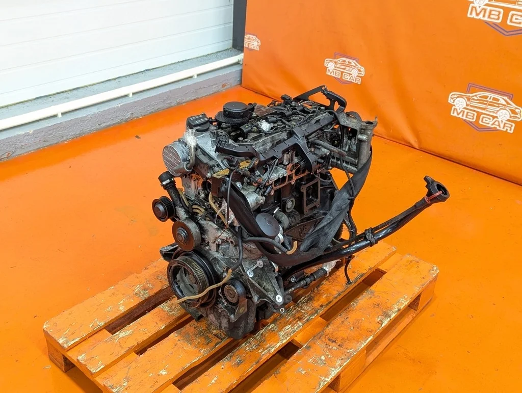 Двигатель дизельный Mercedes-Benz
