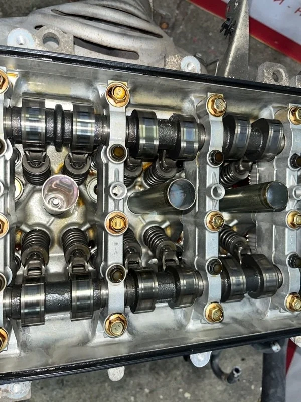 Двигатель Toyota Noah 1900037291 ZRR70G 3ZR-FE