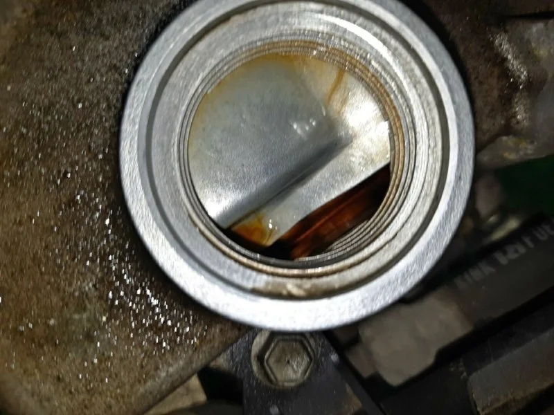 Двигатель Toyota Allex 1900088710 ZZE123 2ZZ-GE