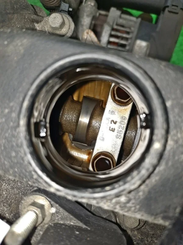 Двигатель Mazda 6 LFN802300F GG LF-VE